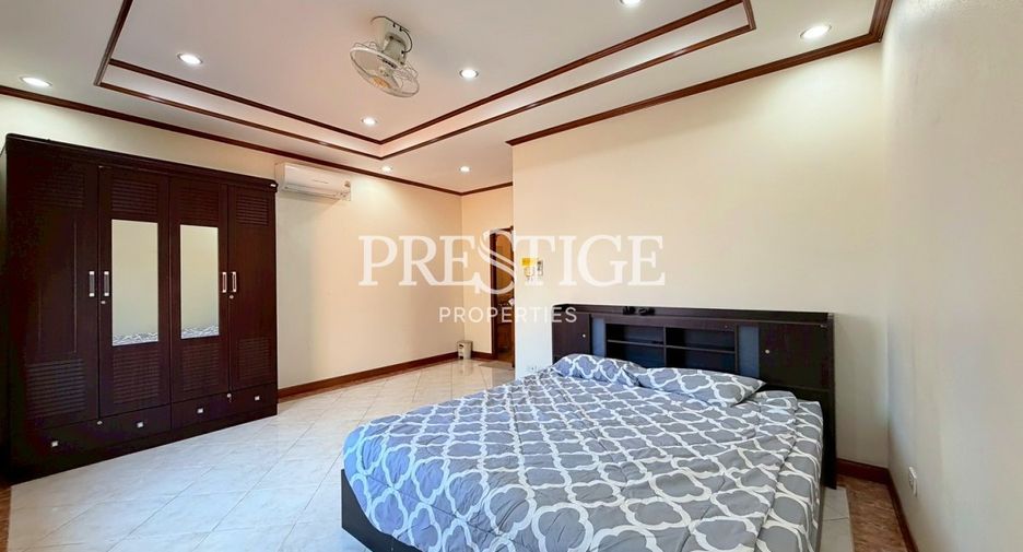 For rent 5 bedrooms house in Bang Lamung, Chonburi