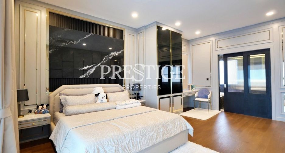 For sale 4 bedrooms house in Bang Lamung, Chonburi