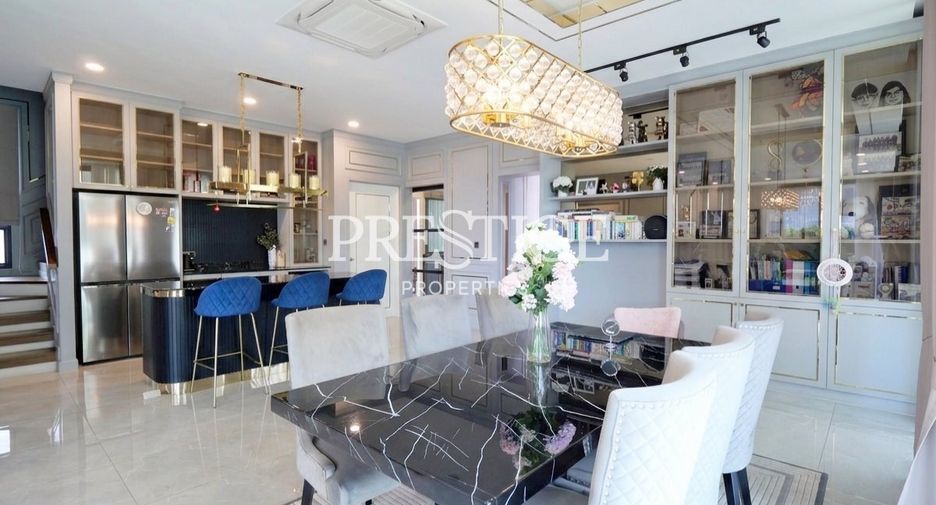 For sale 4 bedrooms house in Bang Lamung, Chonburi