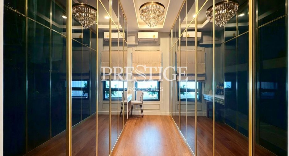 For sale 4 bedrooms house in Bang Lamung, Chonburi