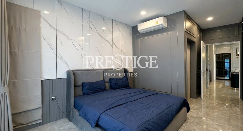 For sale 4 bedrooms house in Bang Lamung, Chonburi