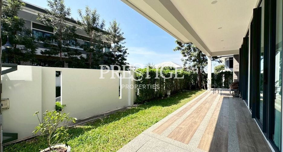 For sale 4 bedrooms house in Bang Lamung, Chonburi