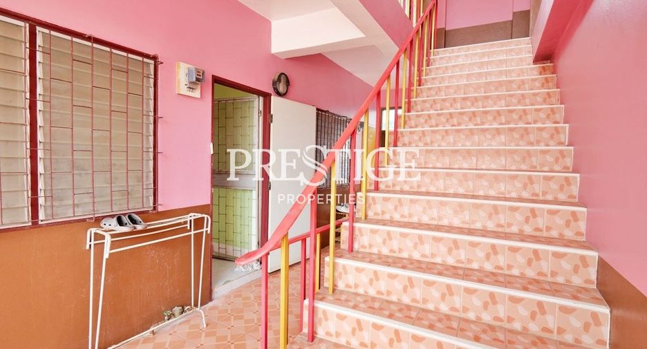 For sale 9 bedrooms retail Space in Bang Lamung, Chonburi