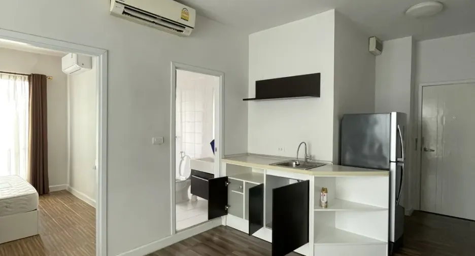 For rent 1 bed condo in Lat Krabang, Bangkok