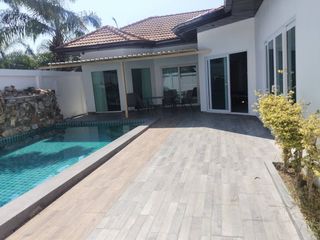 Villa zum Kauf und zur Miete mit 4 Zimmer in Bang Lamung, Chonburi
