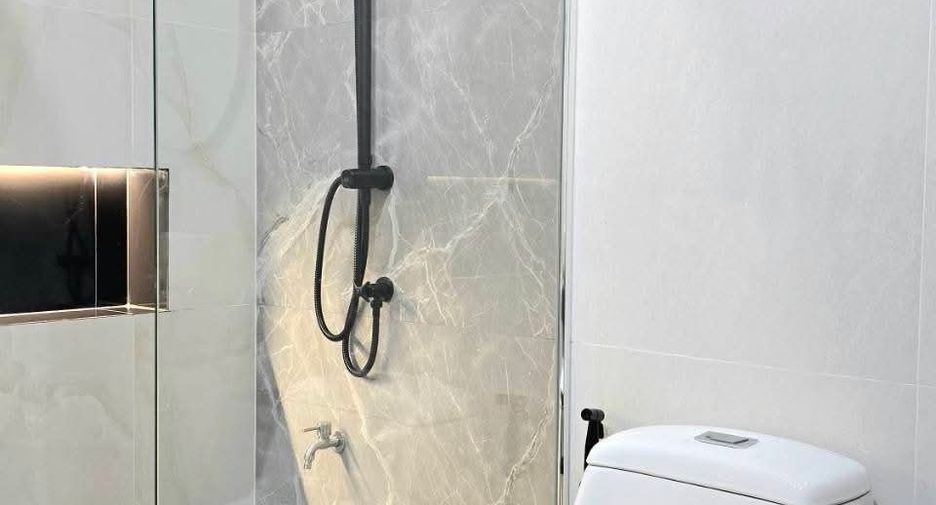 Продажа 3 спальни дом в Пхукет Тощн, Пхукет