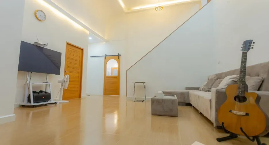 For rent 4 bedrooms villa in Hua Hin, Prachuap Khiri Khan