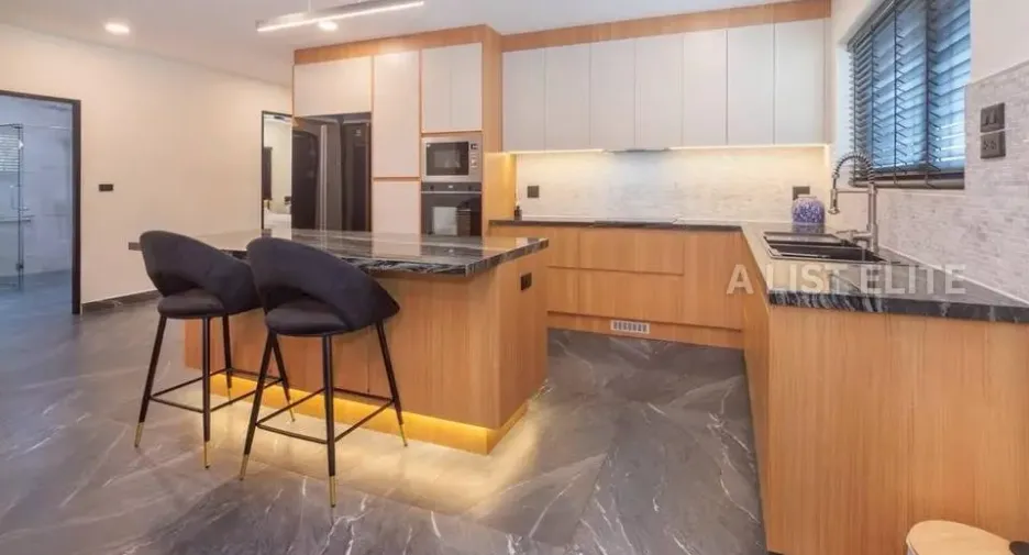 For rent 4 ベッドルーム house in Bang Lamung, Chonburi