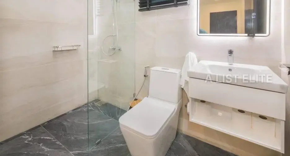 For rent 4 ベッドルーム house in Bang Lamung, Chonburi