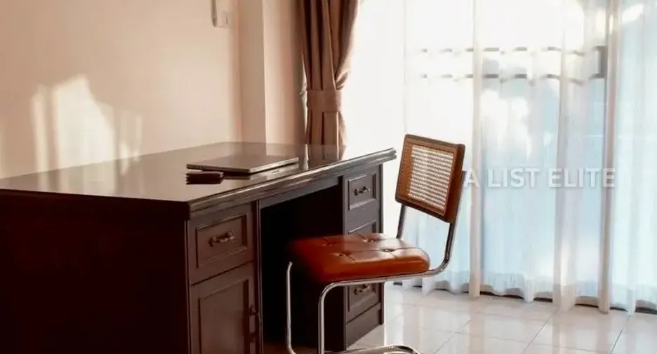 For rent 3 bedrooms condo in Bang Lamung, Chonburi