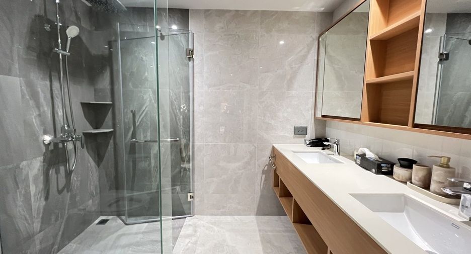 For sale 3 bedrooms condo in Thalang, Phuket