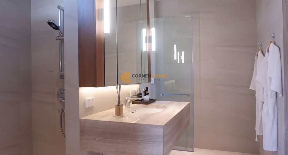For sale 4 bedrooms house in Bang Lamung, Chonburi