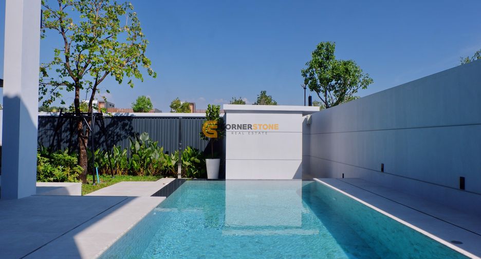 For sale 4 bedrooms house in Bang Lamung, Chonburi