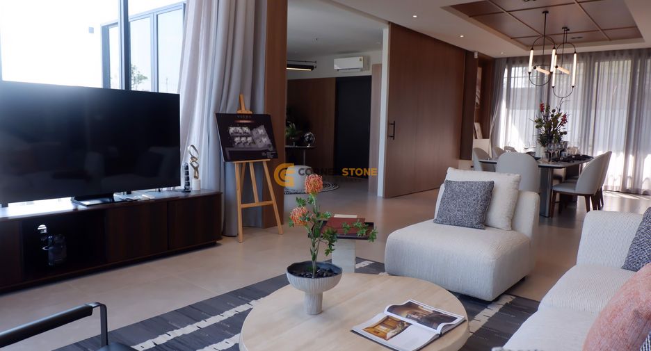 For sale 4 bedrooms house in Bang Lamung, Chonburi