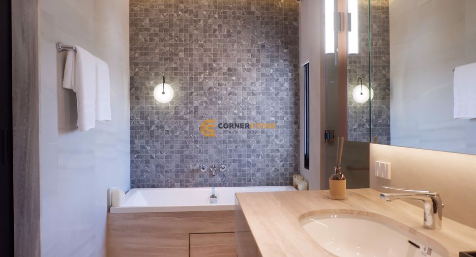 For sale 4 bedrooms house in Bang Lamung, Chonburi