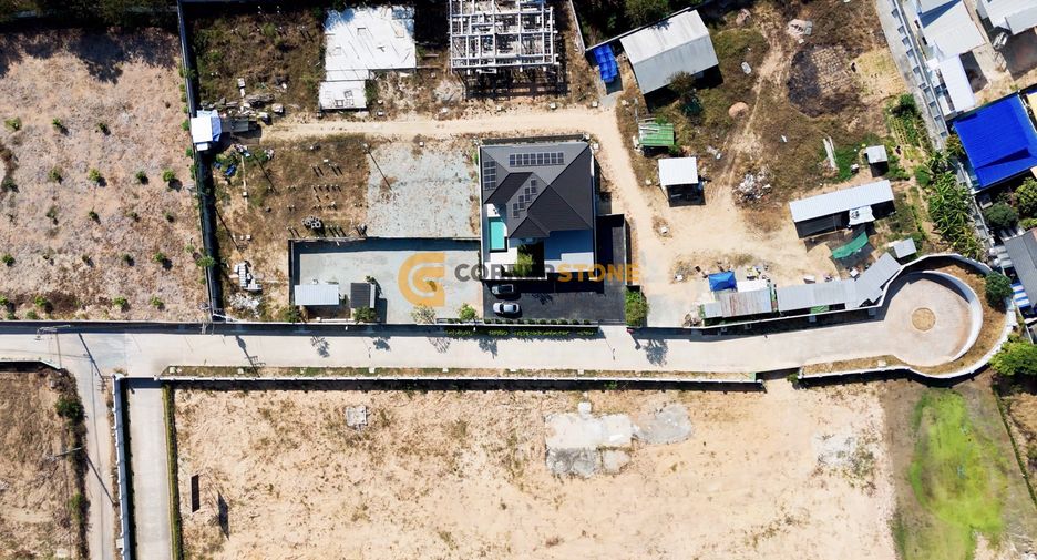 For sale 4 bedrooms house in Bang Lamung, Chonburi