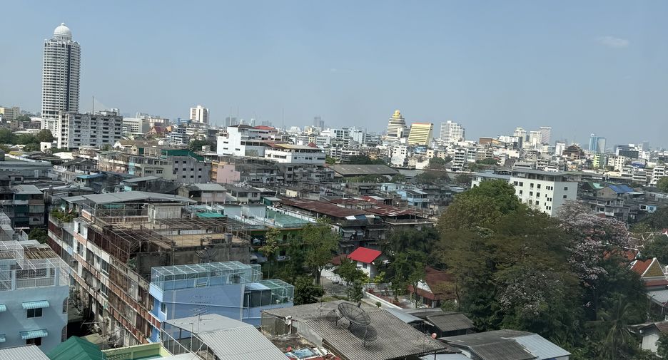 Condo en alquiler de 1 habitaciones en Khlong San, Bangkok