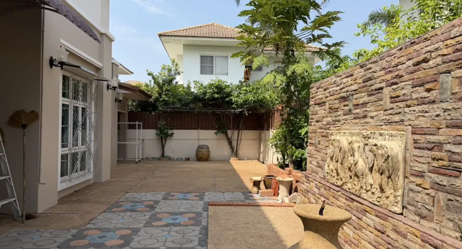 出售 3 卧室 独立屋 在 Mueang Khon Kaen, Khon Kaen