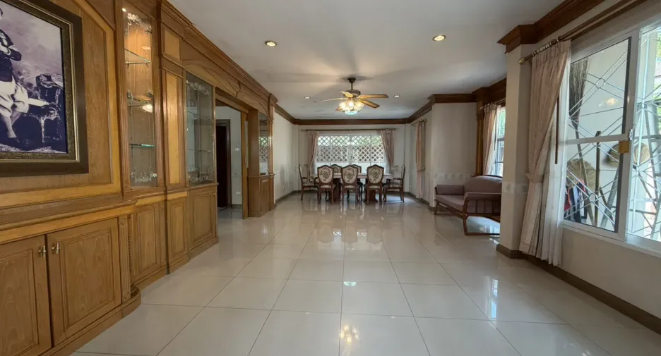 出售 3 卧室 独立屋 在 Mueang Khon Kaen, Khon Kaen