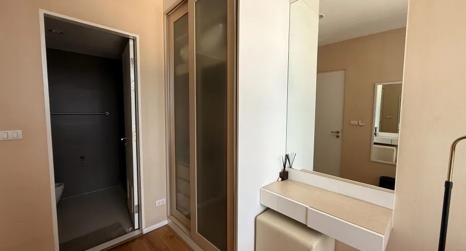 À vendre 1 chambre condo à Watthana, Bangkok
