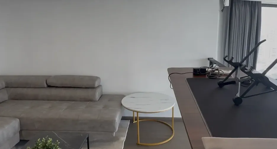 For rent 2 bedrooms condo in Bang Rak, Bangkok