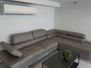 For rent 2 bedrooms condo in Bang Rak, Bangkok