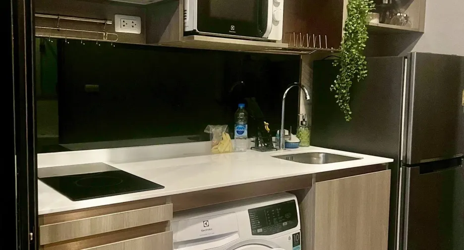 For rent 1 bed condo in Watthana, Bangkok