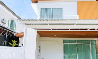 For sale and for rent 4 bedrooms house in Mueang Phuket, Phuket