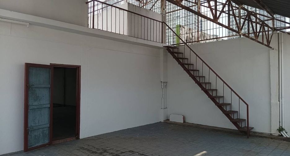 Casa en alquiler de estudio en Yan Nawa, Bangkok
