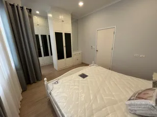 For rent 4 bedrooms house in Bang Phli, Samut Prakan