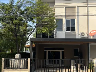 For rent 4 bedrooms house in Bang Phli, Samut Prakan