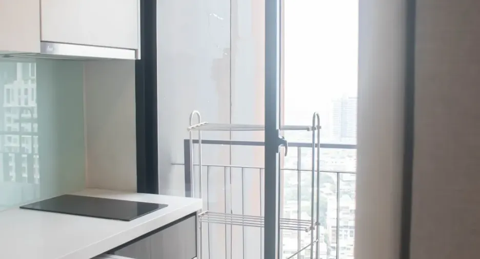 For sale 1 Beds condo in Khlong San, Bangkok
