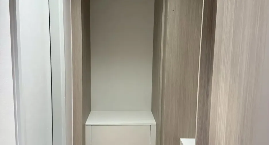 For rent studio condo in Khlong San, Bangkok