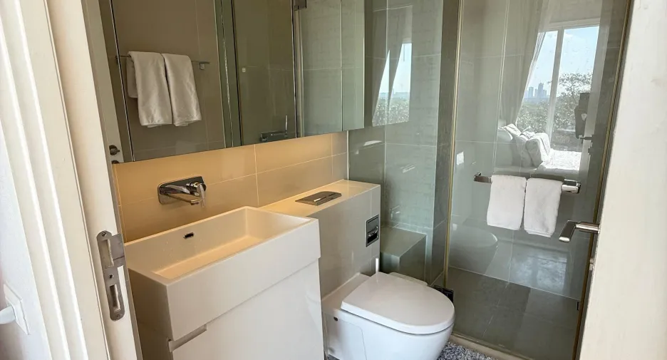 Продажа 1 кровать кондо в Чатучак, Бангкок