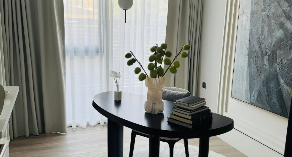 For rent 3 bedrooms condo in Huai Khwang, Bangkok