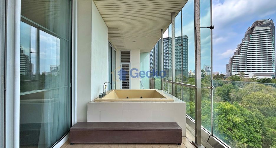 For rent and for sale 2 bedrooms condo in Bang Lamung, Chonburi