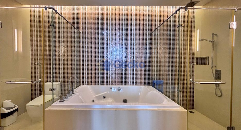 For rent and for sale 2 bedrooms condo in Bang Lamung, Chonburi