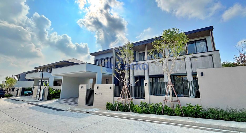 For sale 4 bedrooms house in Bang Lamung, Chonburi