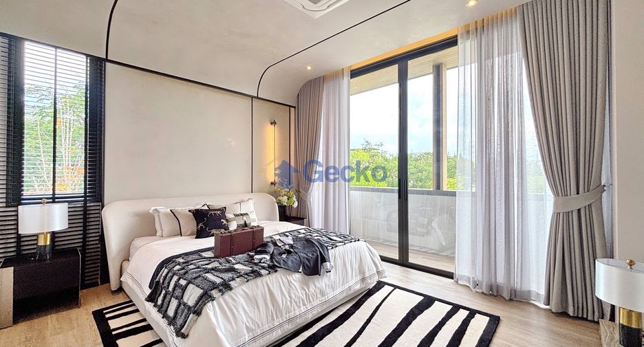 For sale 4 bedrooms house in Bang Lamung, Chonburi