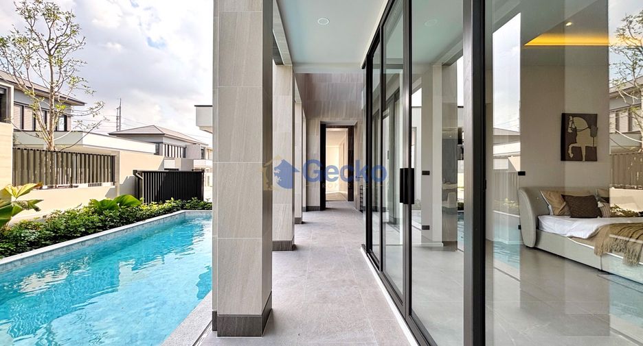 For sale 4 bedrooms house in Bang Lamung, Chonburi