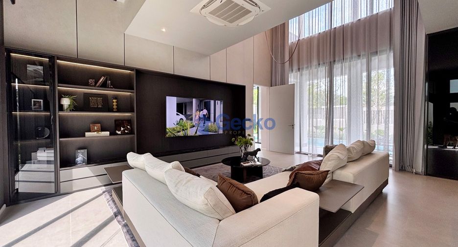 For sale 4 bedrooms house in Bang Lamung, Chonburi