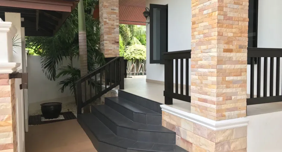 ให้เช่า 4 ห้องนอน วิลล่า ใน เมืองภูเก็ต, ภูเก็ต