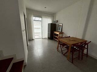 Casa adosada en venta de 3 habitaciones en Suan Luang, Bangkok