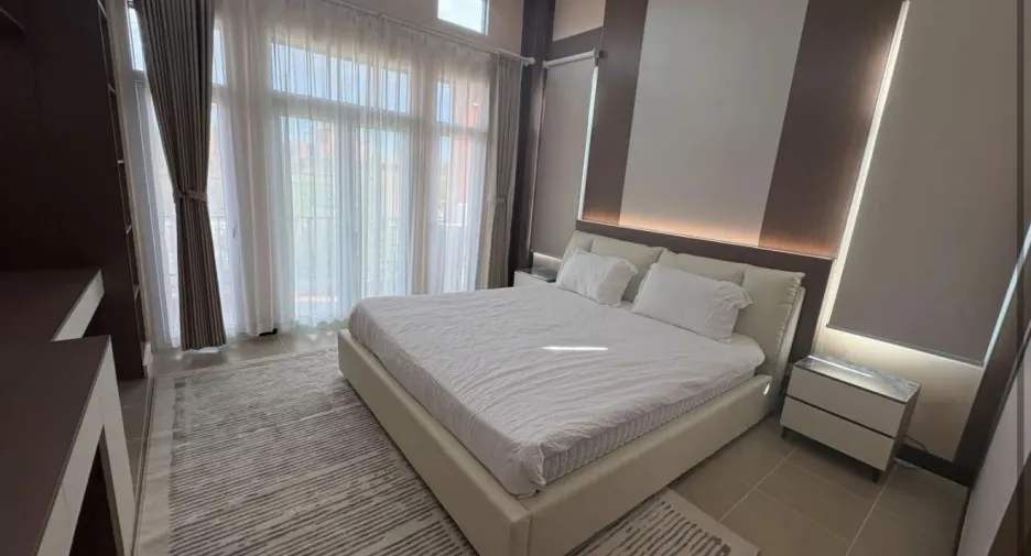 出租 3 卧室 独立屋 在 Bang Lamung, Chon Buri