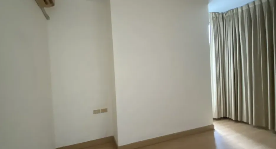 For sale 2 bedrooms condo in Sathon, Bangkok