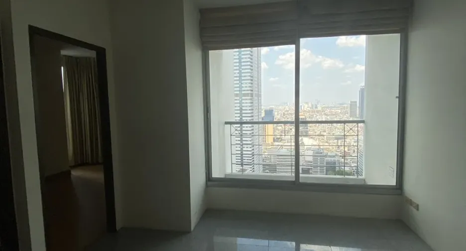For sale 2 bedrooms condo in Sathon, Bangkok