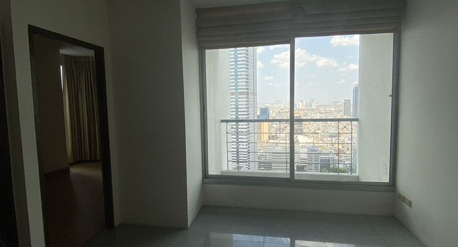 For sale 2 bedrooms condo in Sathon, Bangkok