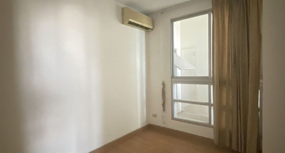 For sale 2 bedrooms condo in Sathon, Bangkok