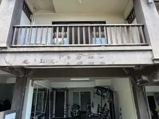 Casa adosada en venta de 2 habitaciones en Kathu, Phuket