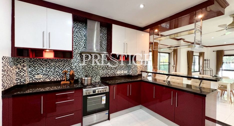 For rent 4 ベッドルーム house in Bang Lamung, Chonburi